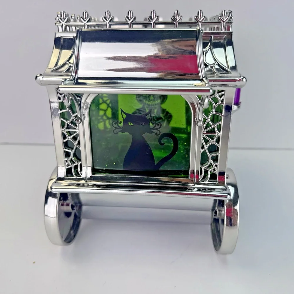 Bath & Body Works Halloween 3Wick Light Up Carriage Candle Holder 2023 Halloween